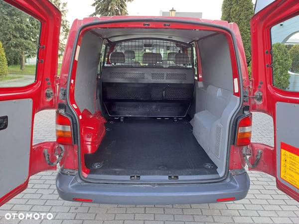 Volkswagen Transporter - 14