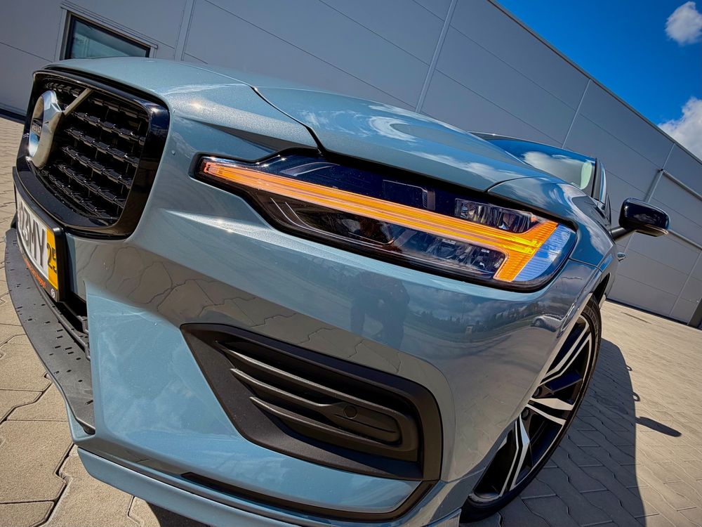 Volvo V60 II B3 B DKG RDesign 2022
