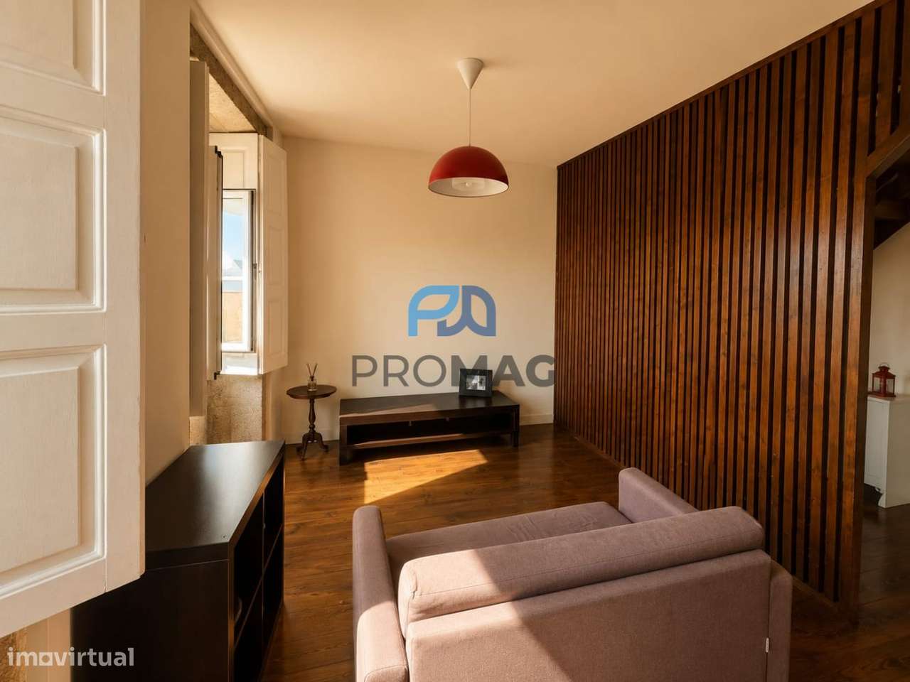 Prédio com Comércio - Baixa do Porto-27