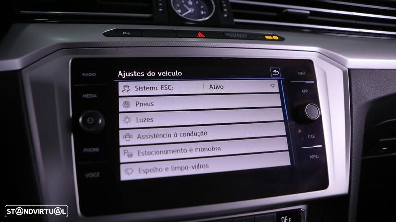 VW Passat Variant 1.6 TDI Confortline - 20