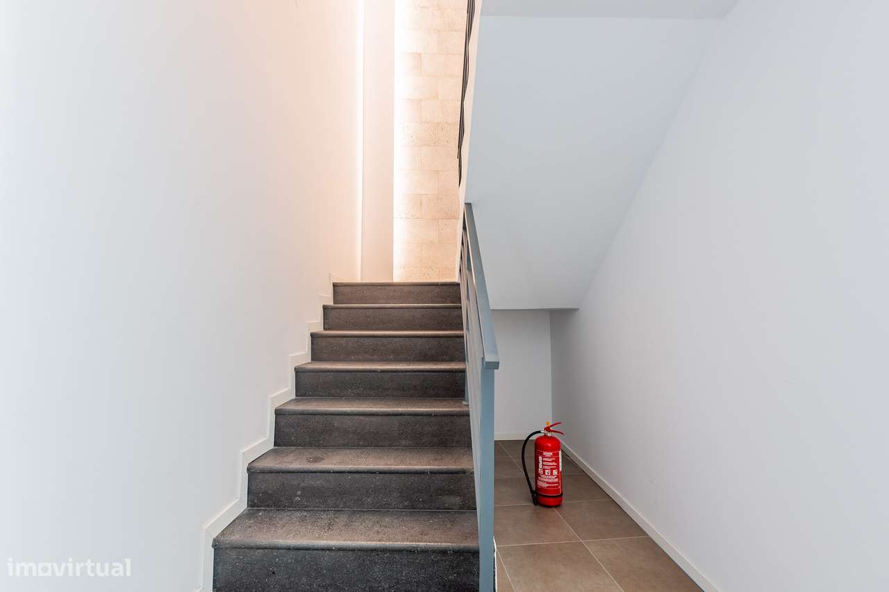 Prédio T5 - Centro de Ponta Delgada-28