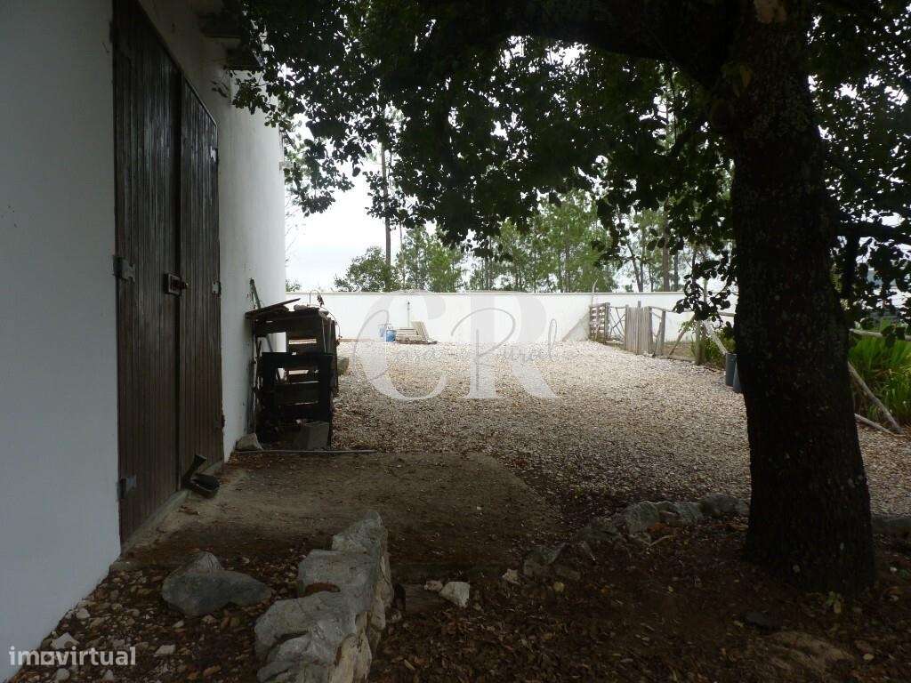 Casa isolada de 3 quartos com piscina, garagem, poço e vistas deslumbr-58