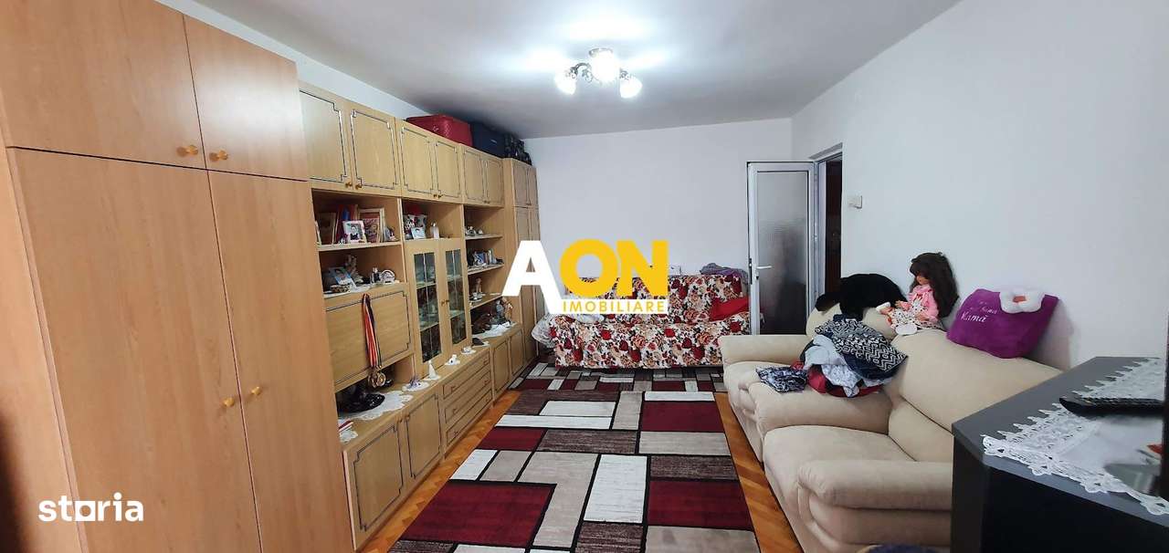Apartament 3 camere, mobilat, utilat, Cetate - Imagine principală: 2/9
