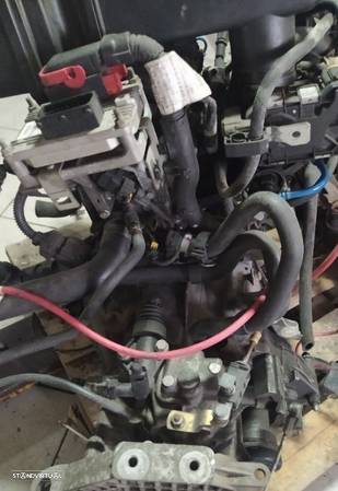 Motor fiat grande punto 1.4i 77cv 350A1 - 4