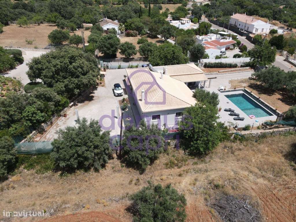 Moradia T4 com Piscina em Cerro da Mesquita - São Brás de Alportel-41