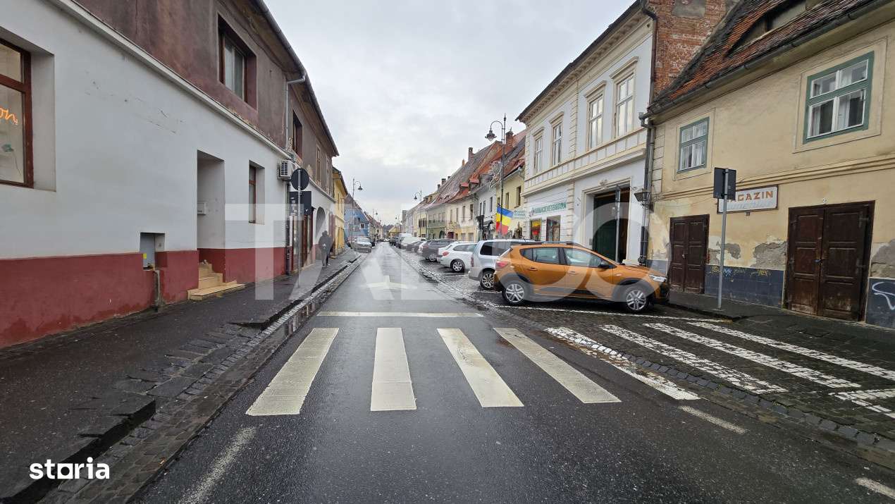 Spatiu comercial in apropiere de Podul Minciunilor de vanzare - Imagine principală: 2/7