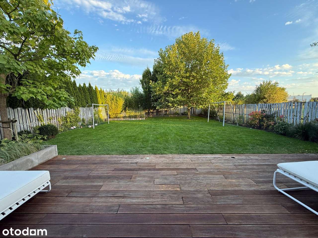 Piękny dom na osiedlu zamkniętym w Tarnowie Podgórnym - Pełny obrazek: 3/20