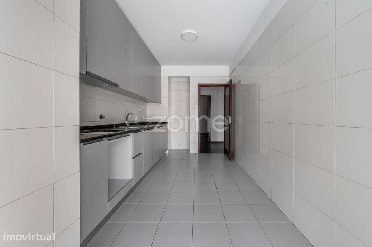 Apartamento T3 com Terraço e Churrasqueira - Grande imagem: 5/28