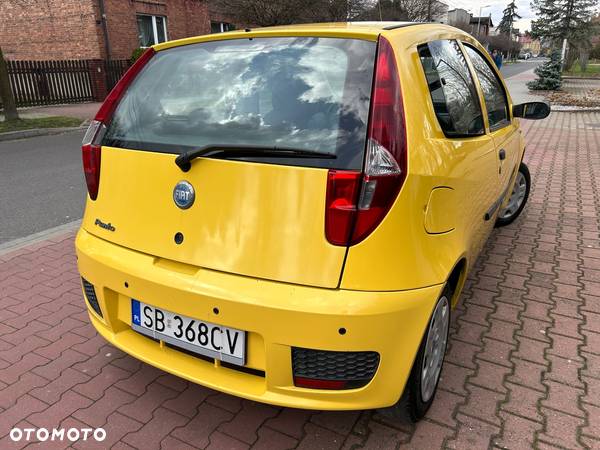 Fiat Punto 1.2 16V Sporting - 13