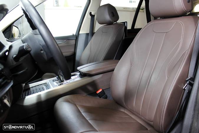 BMW X5 25 d sDrive Comfort 7L - 7