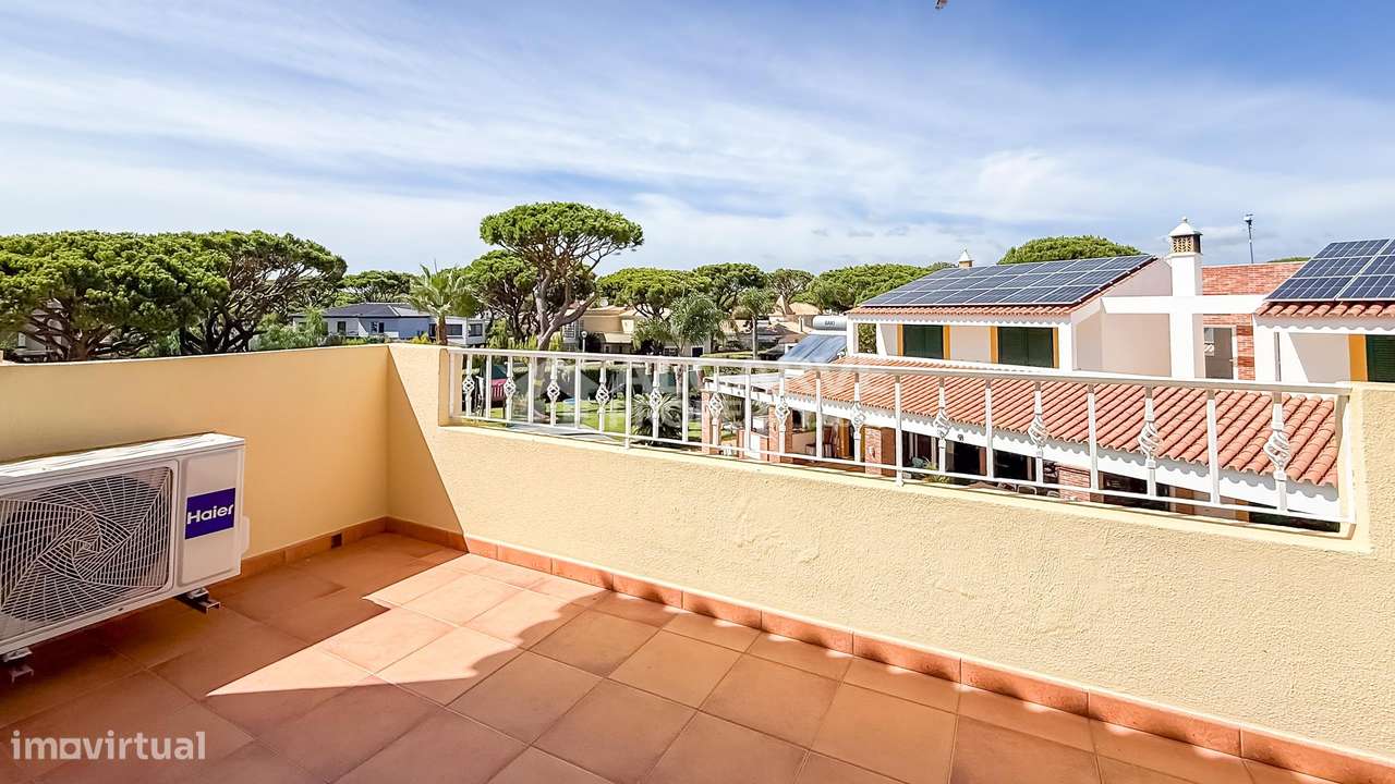 Moradia V4 recentemente remodelada próxima da praia e da Marina Vilamo-21