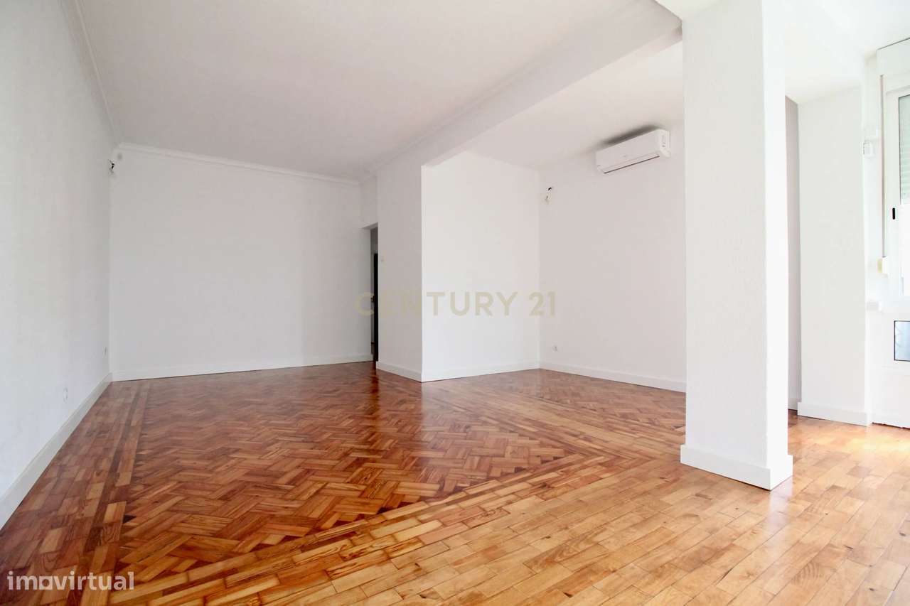 T3 Luminoso no Coração de Algés – Localização Premium! - Grande imagem: 3/21