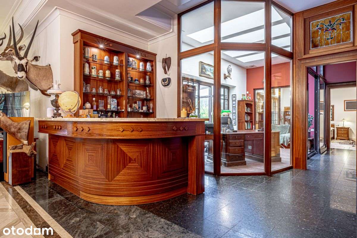 Wyjątkowa rezydencja z prywatnym stawem-10