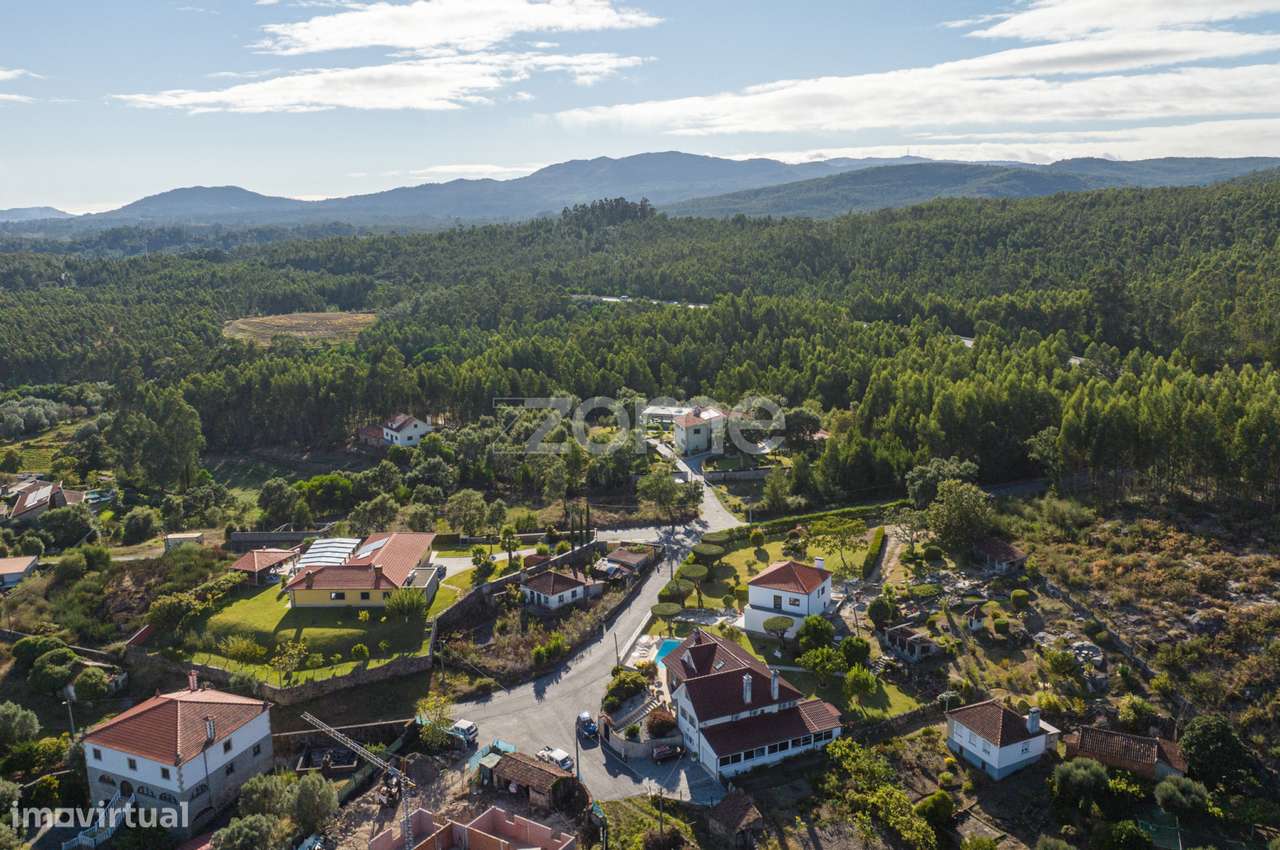 Propriedade T4 - Grande imagem: 2/60