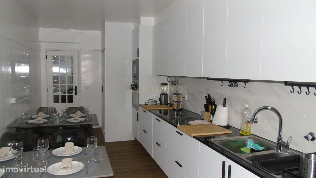 Quartos Premium Duplos com WC Privativo para Arrendamento – Massamá - Grande imagem: 5/46