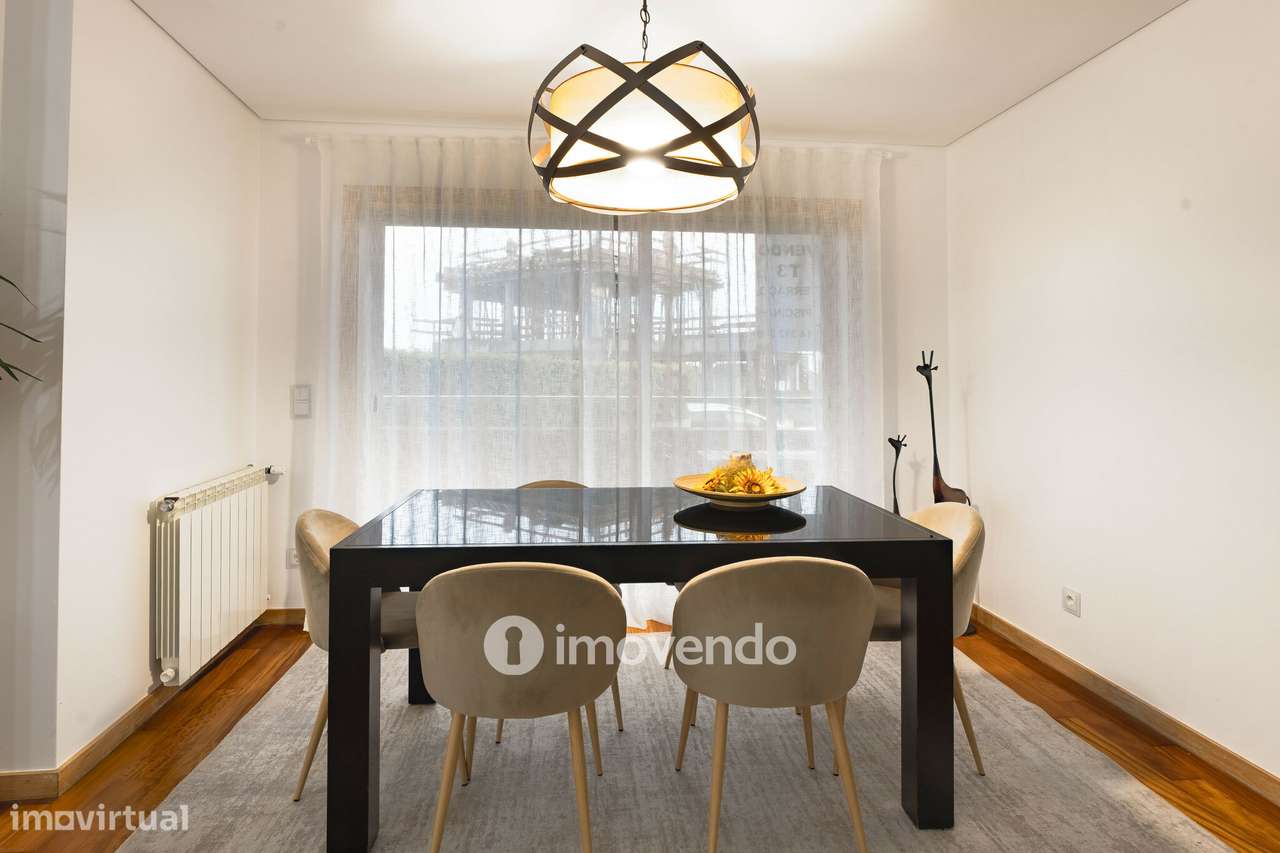 Apartamento T3 com estacionamento, a 100m da praia, na Lavra - Grande imagem: 3/39