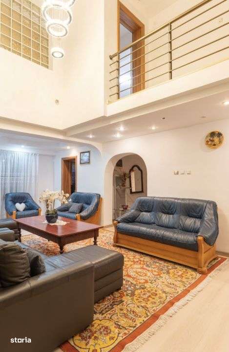 Pensiune Turistica cu Sala de Mese + Casa de Locuit in Cristesti-5