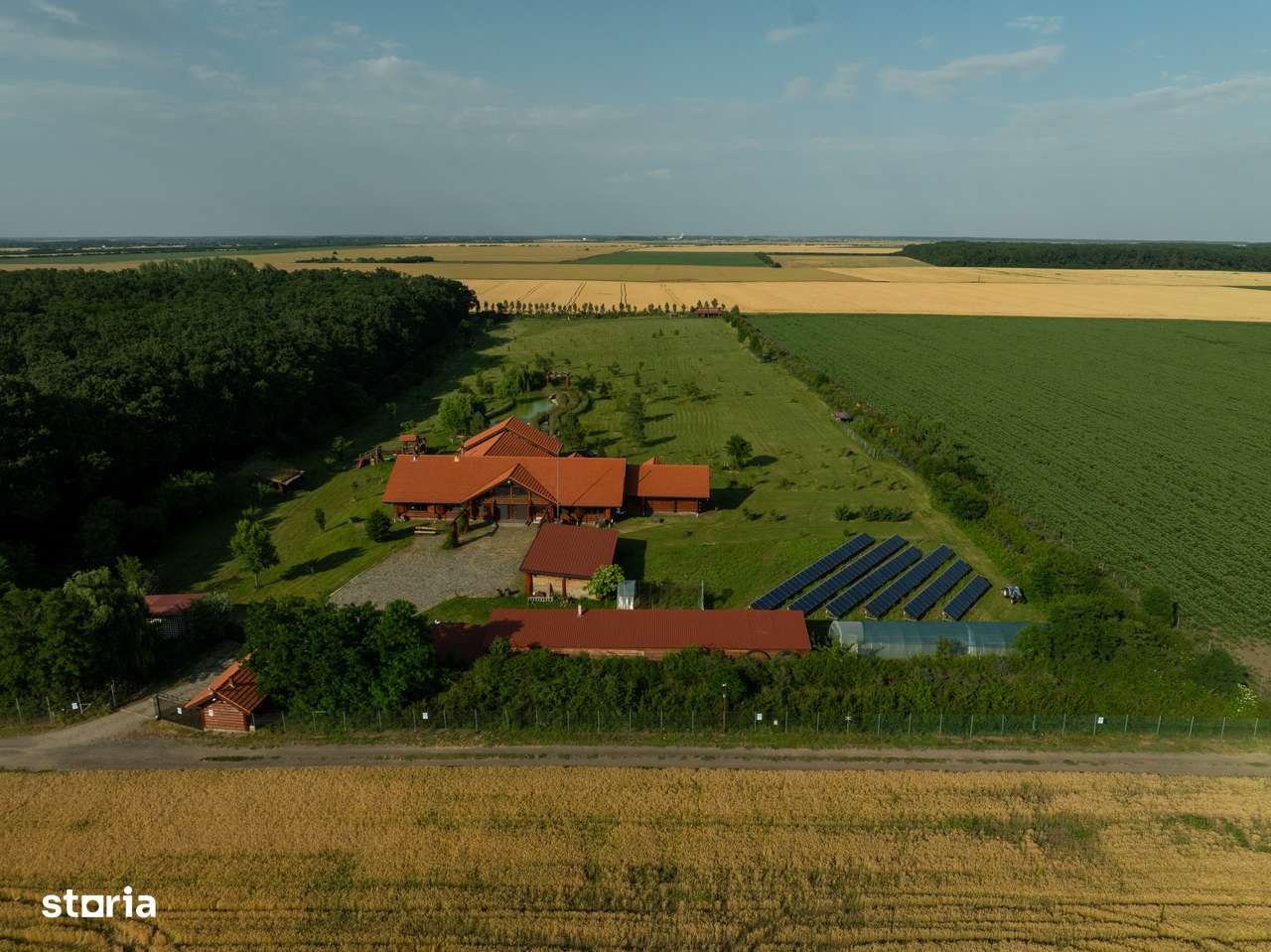 Proprietate Spectaculoasa - Sanctuar de liniste - Teren 4.7Ha - NOU - Imagine principală: 1/20