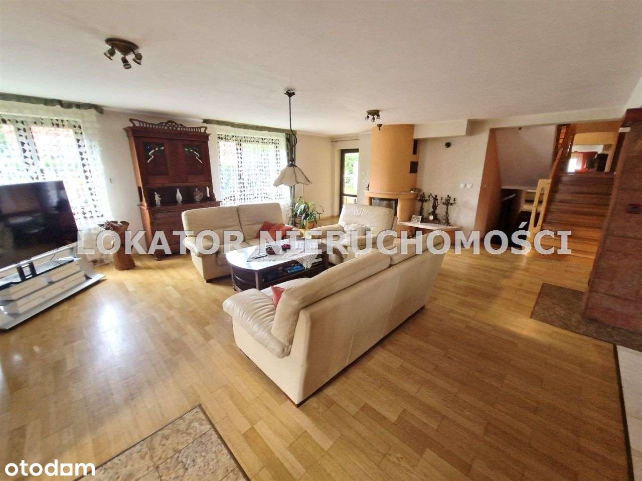 Solidny dom na zacisznym osiedlu w Pile-4