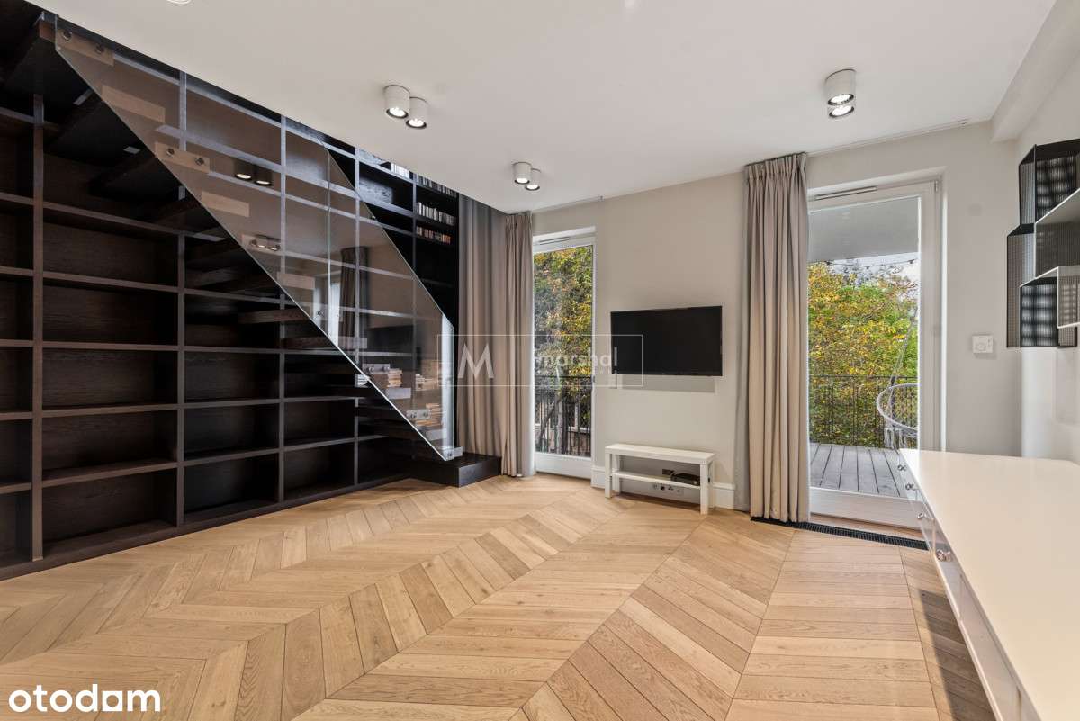 Penthouse z dużym tarasem - stara Saska Kępa!-15