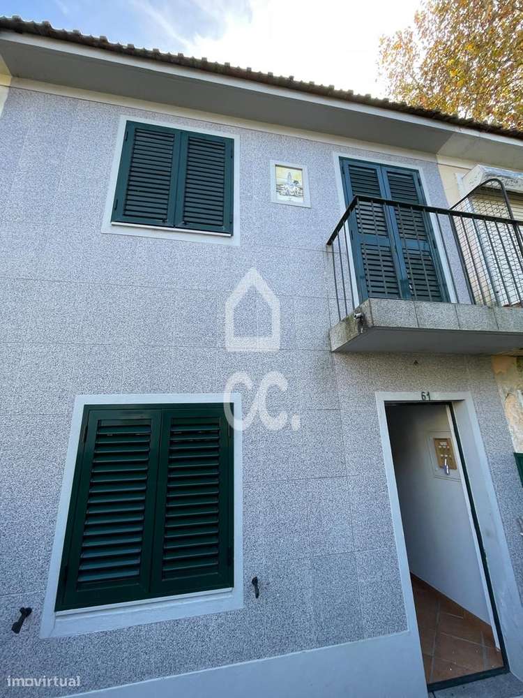 Moradia Geminada T2 Ramalde-3