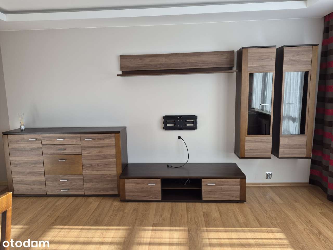 Mieszkanie 3-pok. 63,8 m2, Poznań, os. B. Śmiałego, od ręki, meble - Pełny obrazek: 2/17