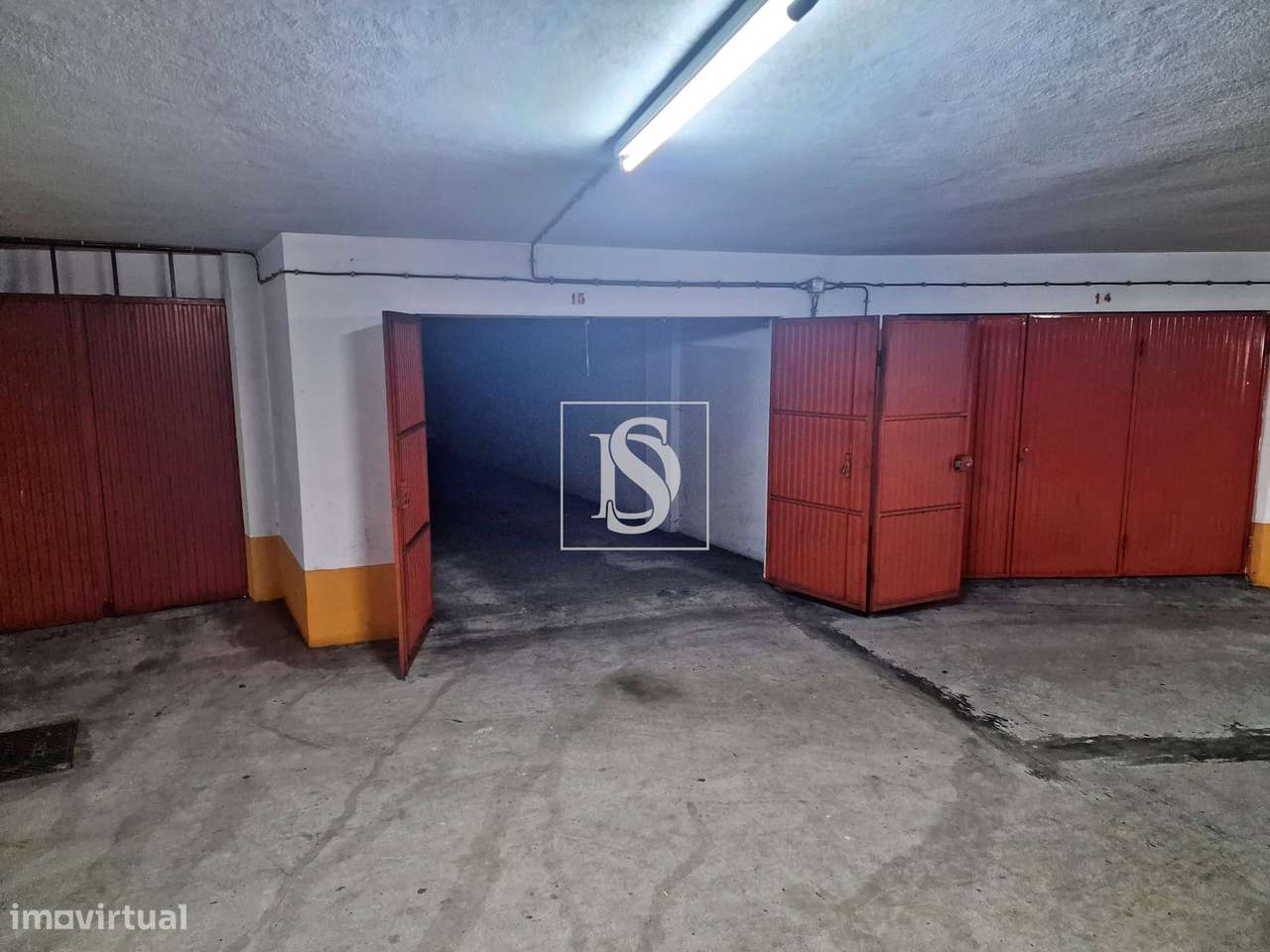 Garagem Fechada - Cento Póvoa de Varzim - Grande imagem: 4/6