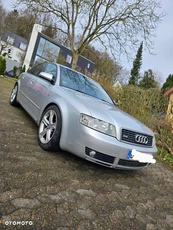 Audi A4 - 4