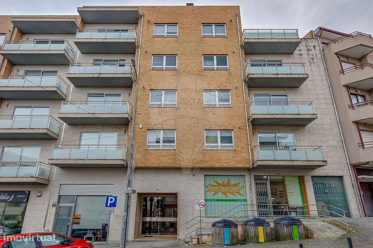 Apartamento T2 para arrendamento - Grande imagem: 2/41