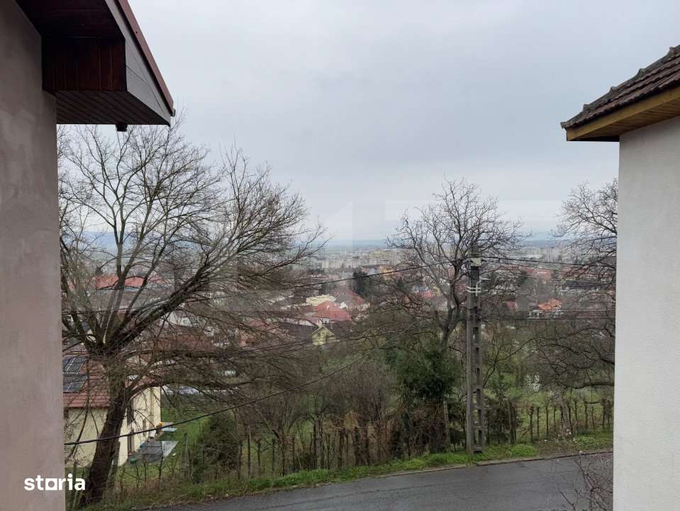 Apartament cu 3 camere, 120 mp, zona Cetatii-Ansamblu rezidential - Imagine principală: 2/8