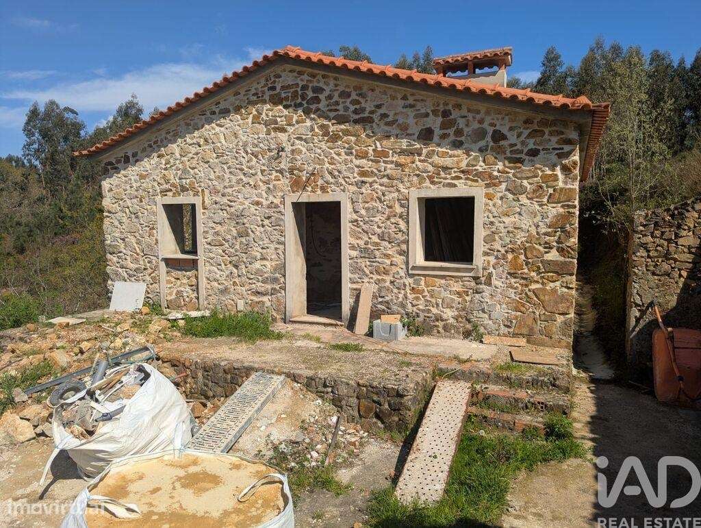 Moradia isolada em Figueiró dos Vinhos e Bairradas de 90 m2 - Grande imagem: 2/21