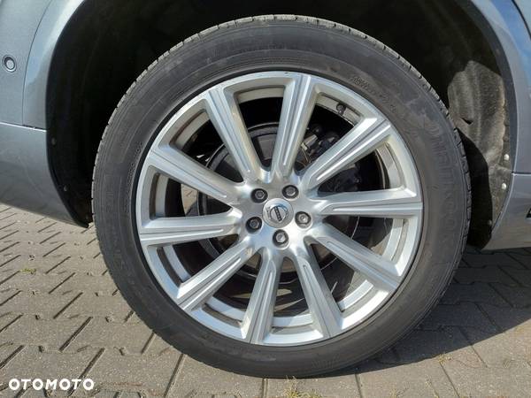 Volvo XC 90 - 28