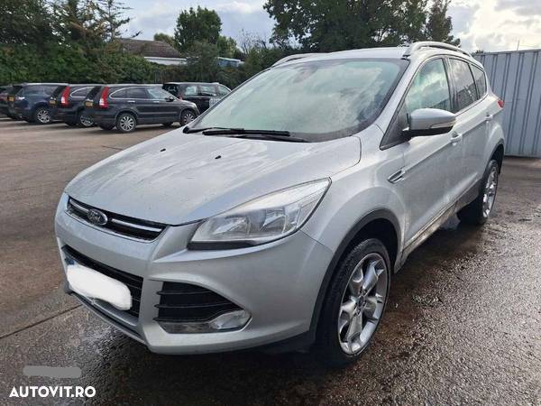 Galerie admisie Ford Kuga 2015 SUV 2.0 - 8