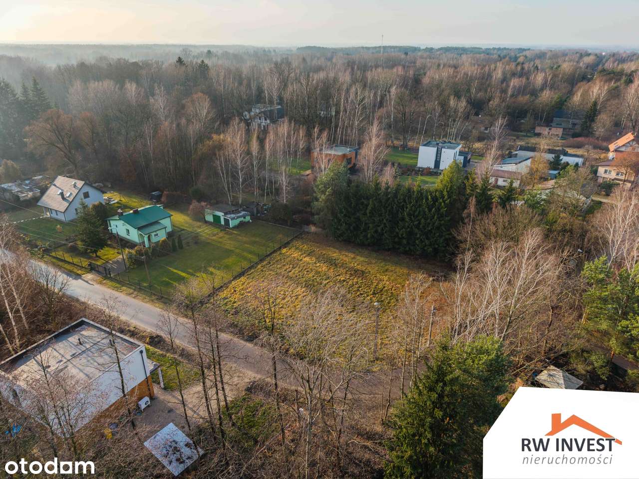Działka budowlana narożna w pięknej okolicy Henryków Urocze-5