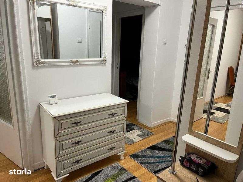 vand apartament 3 camere - Imagine principală: 4/8