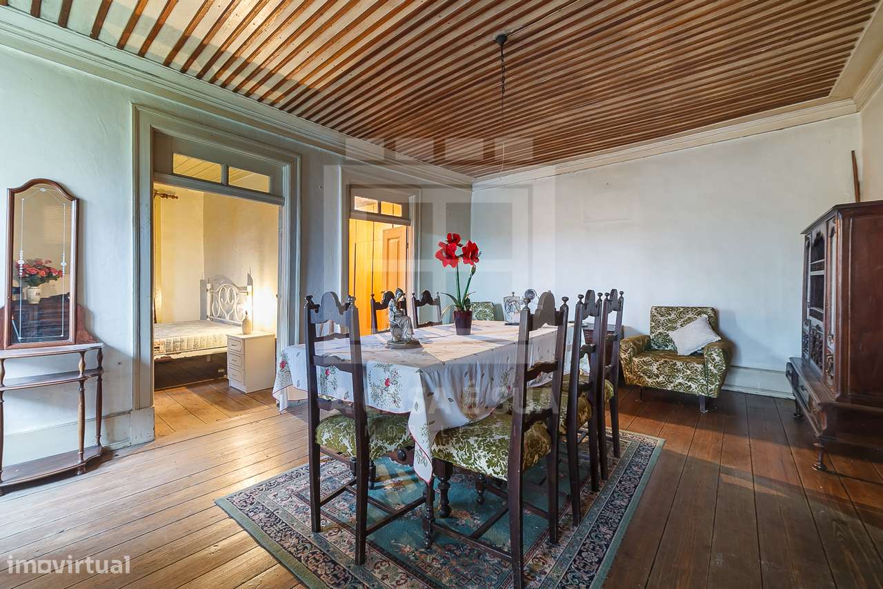 Quintinha T3 no centro de Milheirós de Poiares - Grande imagem: 2/24