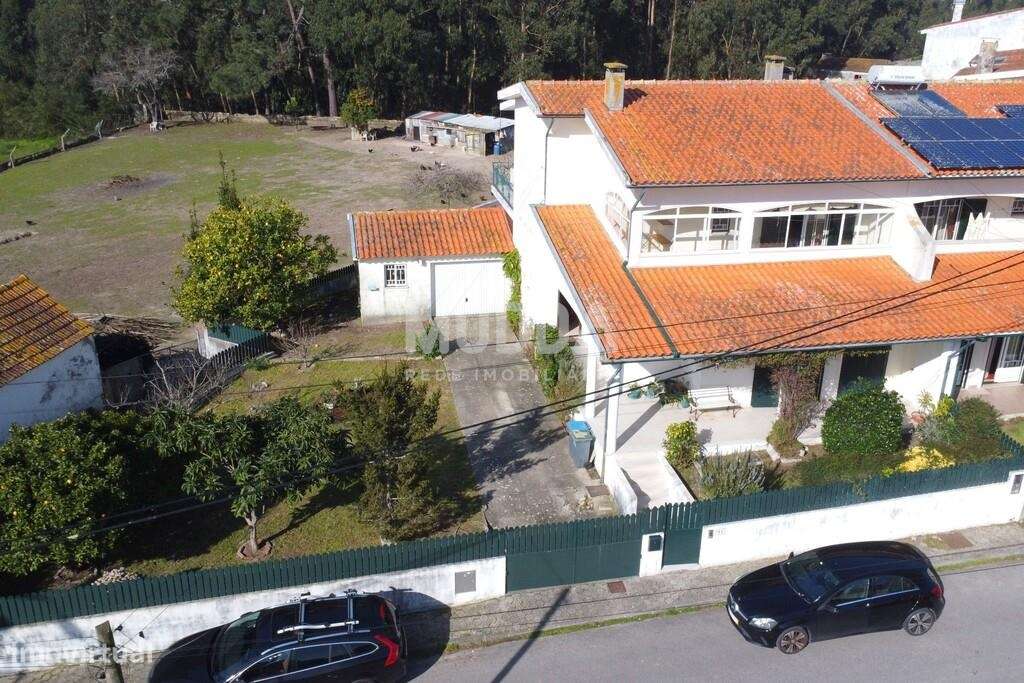 Moradia T4 à venda em Mataduços, Esgueira, Aveiro – Espaço, Conforto e - Grande imagem: 4/60