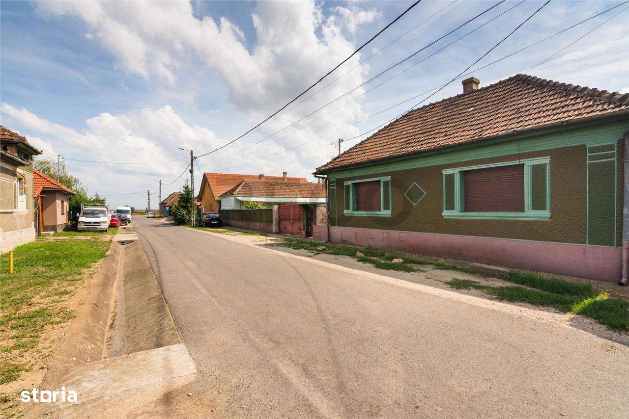 RECO Casa de vanzare Girisu De Cris - Imagine principală: 1/20