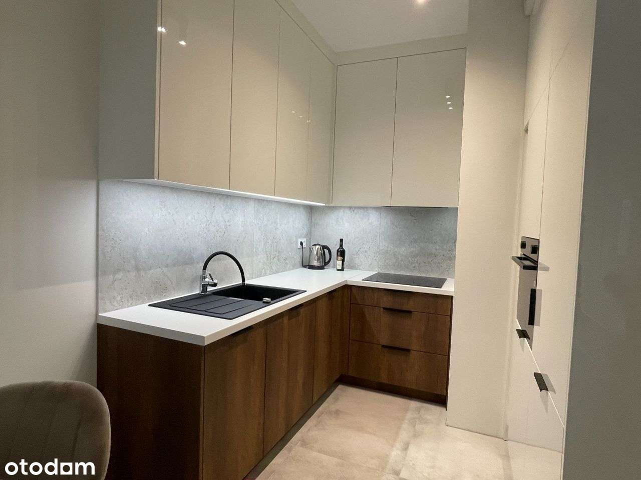 PIERWSZA DZIELNICA - LUKSUSOWY APARTAMENT - Pełny obrazek: 5/20