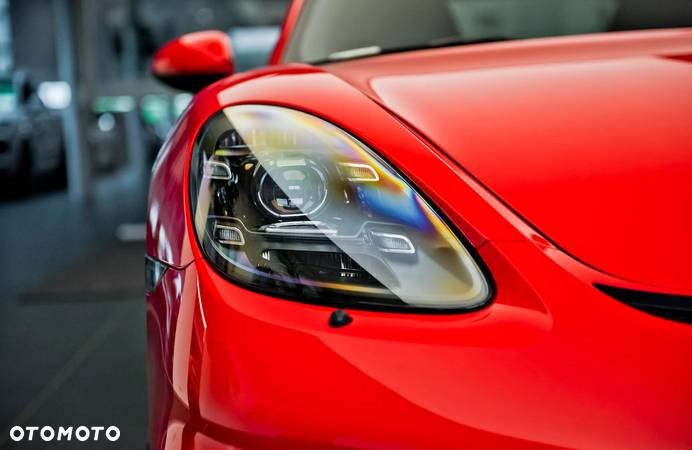 Porsche 718 Cayman GPF GT4 PDK - 14