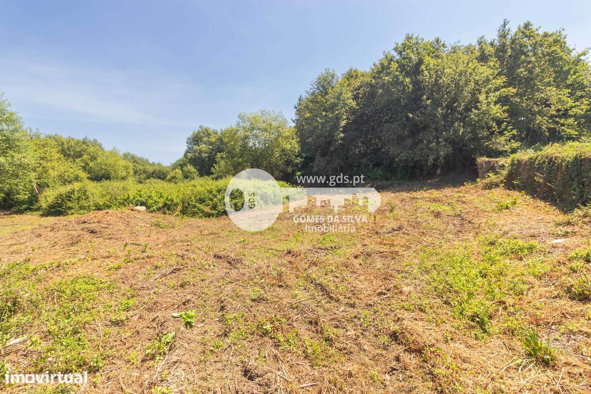 Terreno Rústico com 35.441 m² em Adaúfe, Braga - Grande imagem: 2/33