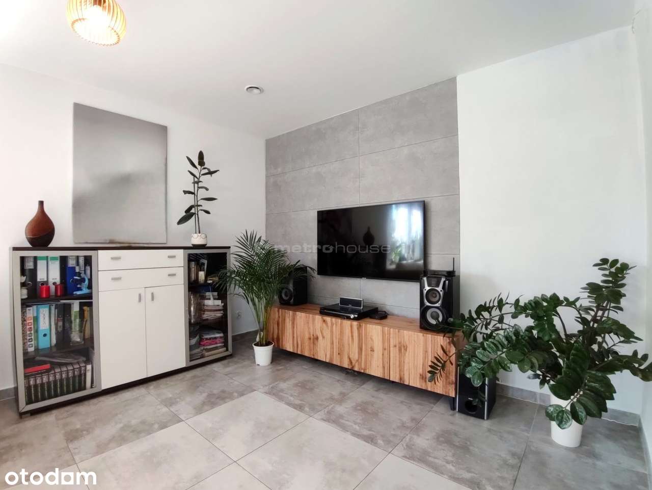 Komfortowy dom dla rodziny z fotowoltaiką!-9