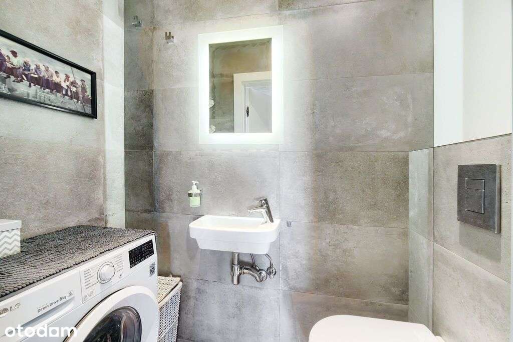 Przestronne, komfortowe mieszkanie w Łomiankach.-16