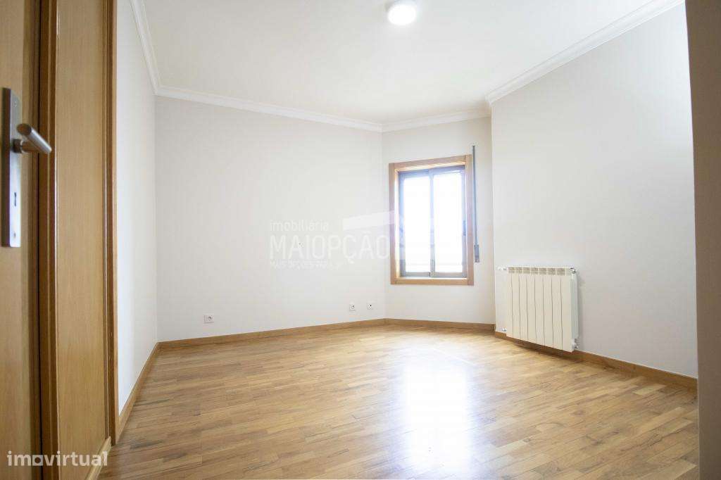 Apartamento T4 em Zona Premium - Pronto a Habitar em Bragança-7
