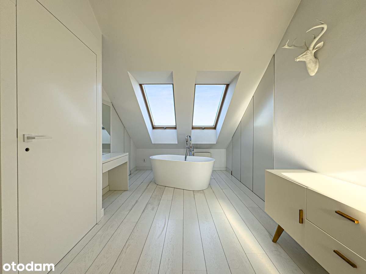 Przestronne 3 pokoje 2 poziomy na Wojszycach! Nowe i stylowe-12