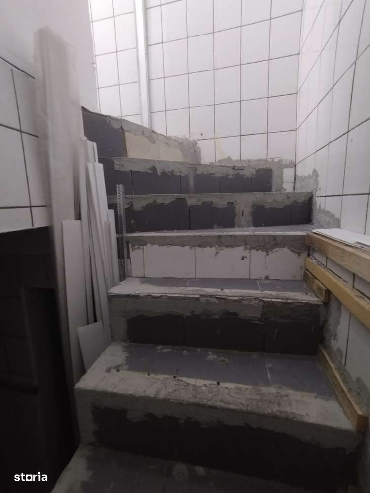 PIATA GRIVITEI spatiu d+p ,liber,  56 mp pret 79900 euro - Imagine principală: 4/5