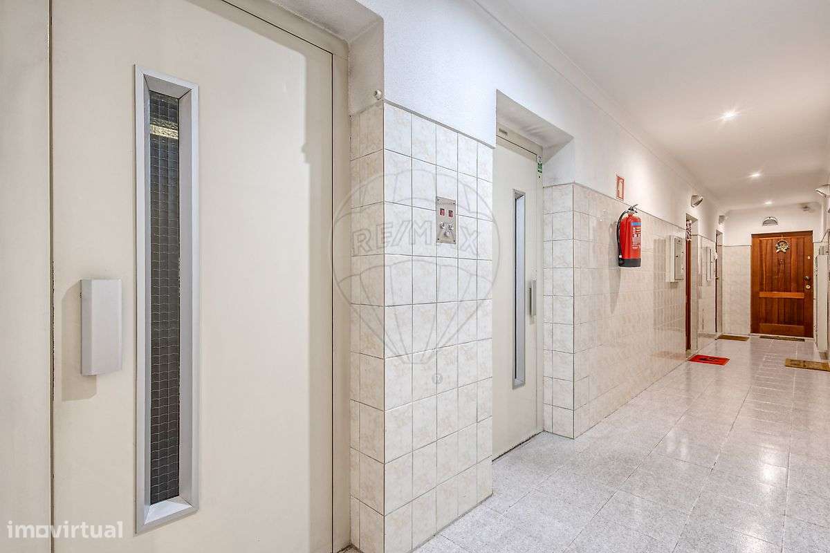 Apartamento T2 para venda - Grande imagem: 2/17