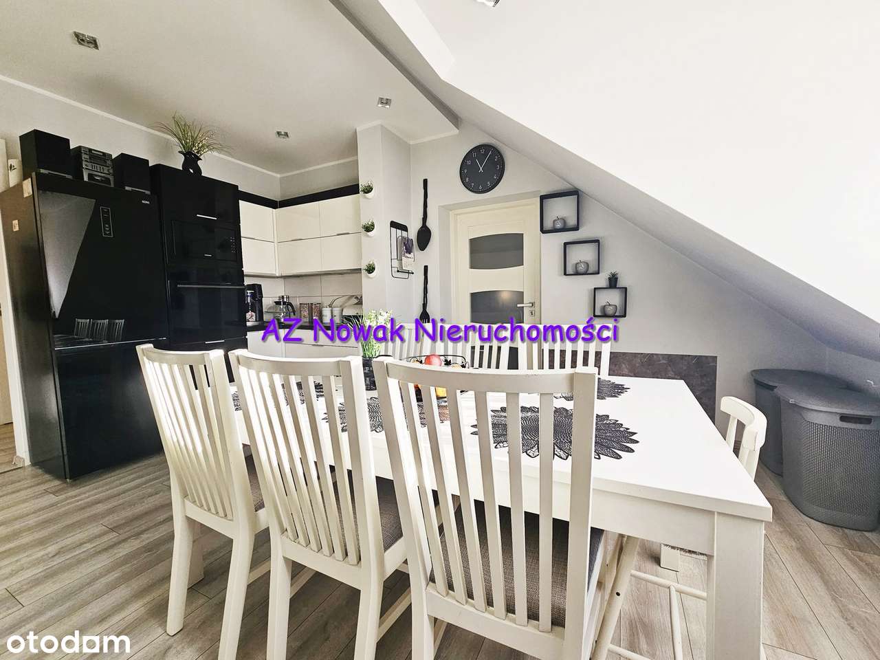 Do sprzedania przestronne mieszkanie w pobliżu parku-14