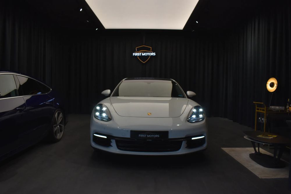 Porsche Panamera 2019