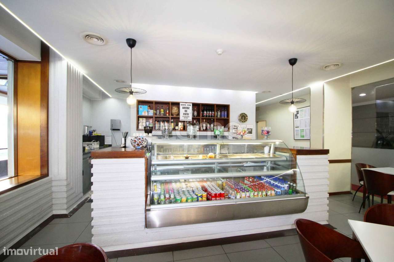 Pastelaria, Café, Snak Bar em S. Vitor - Grande imagem: 2/7